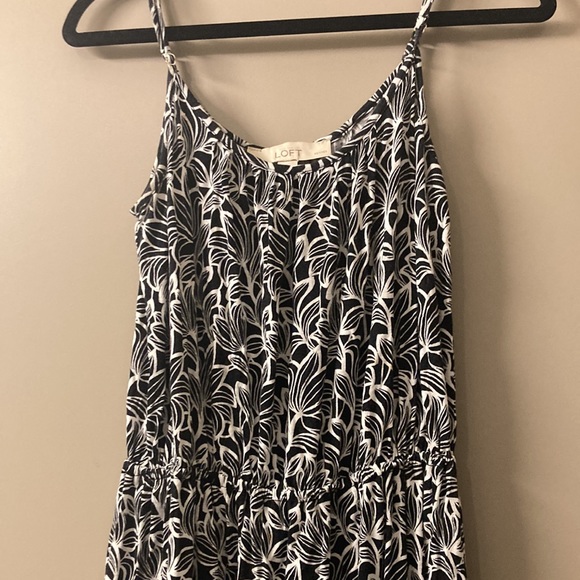 Black & White Floral Summer Spaghetti Strap Dress - Picture 3 of 10